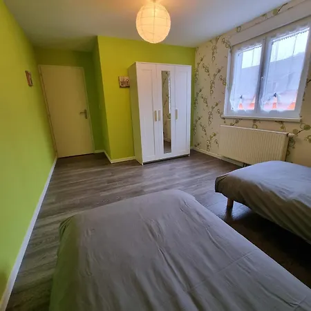 Prázdninový dům Le De Cleo, Maison Spacieuse Et Paisible.